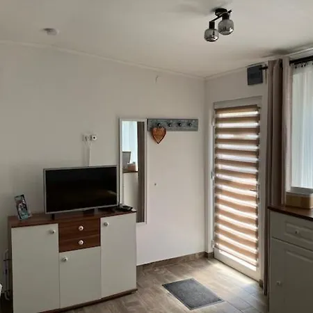 Apartment Jandi *